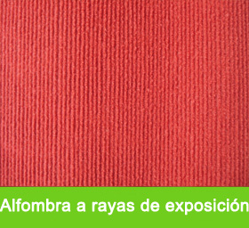 Alfombra a rayas de exposición